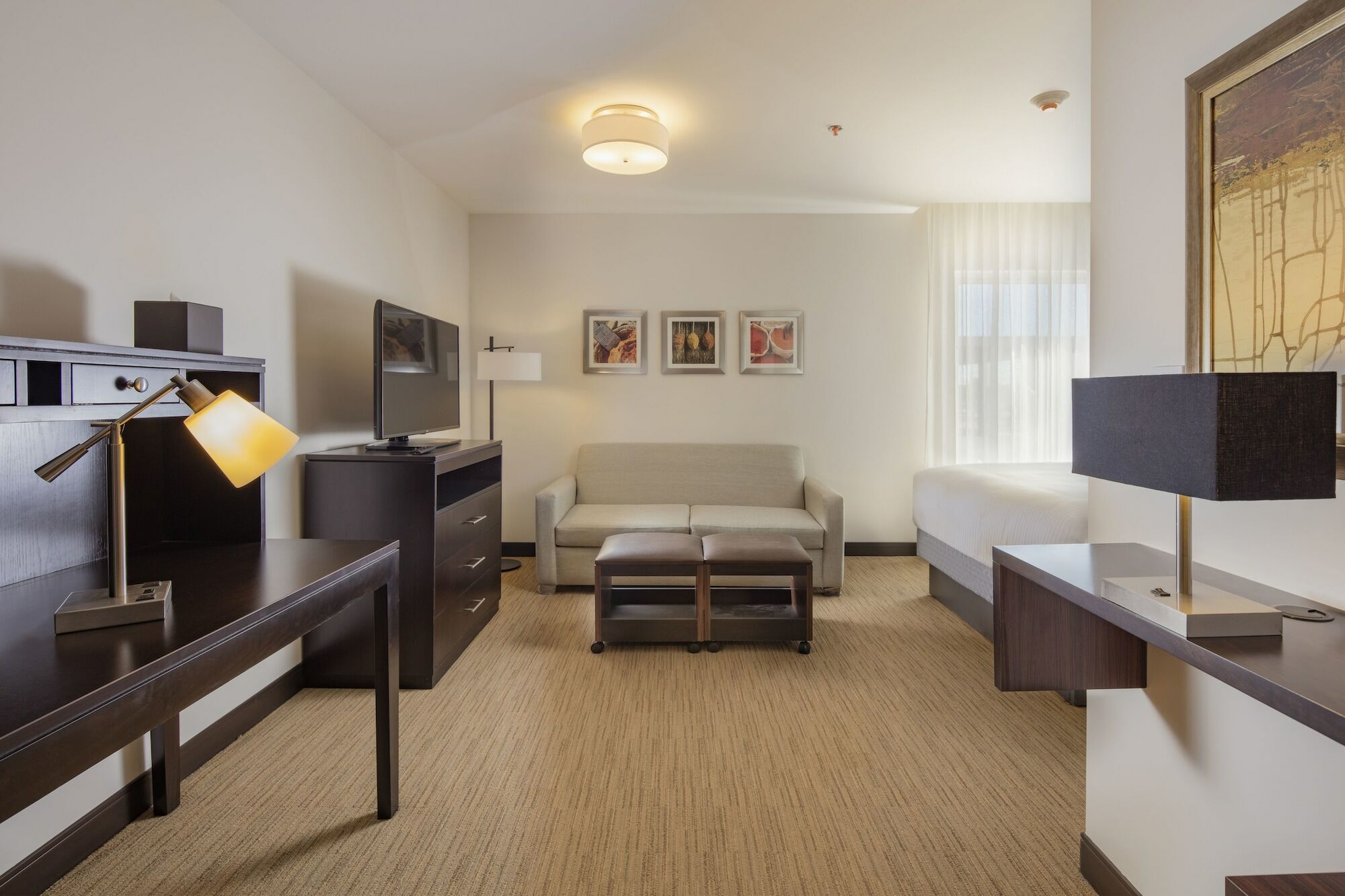 Staybridge Suites - Irapuato By Ihg מראה חיצוני תמונה